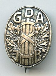 Jugendbund im Gewerkschaftsbund der Angestellten ( GdAJB ) - Mitgliedsabzeichen