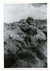 Wehrmacht Pressefoto: Die Abwehrfront an der Rollbahn