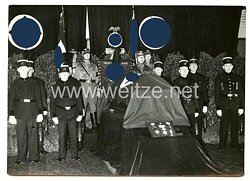 III. Reich Pressefoto: Der Führer wohnte der Trauerfeier für Geheimrat Kirdorf bei 16.7.1938