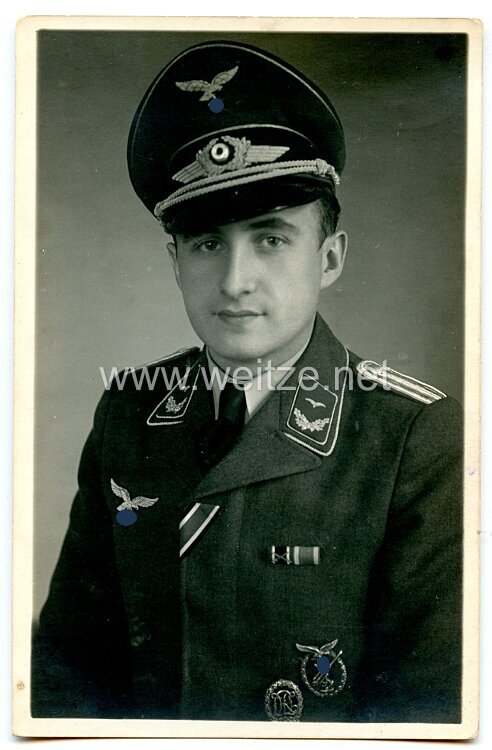 Luftwaffe Portraitfoto, Leutnant mit Flakkampfabzeichen - German Air ...