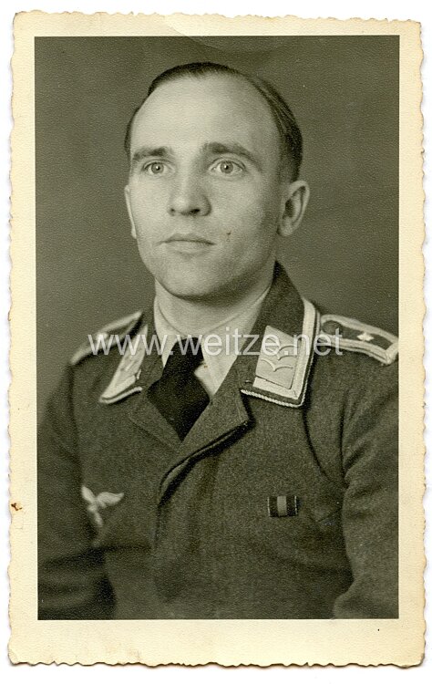 Luftwaffe Portraitfoto, Feldwebel mit Bandspange - German Air Force ...
