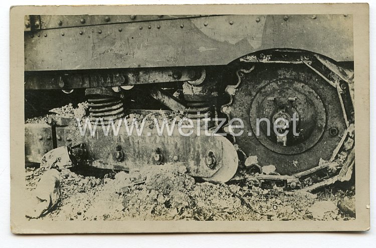 1. Weltkrieg Deutsches Heer Foto, zerstörter französischer Panzer Char Schneider CA1